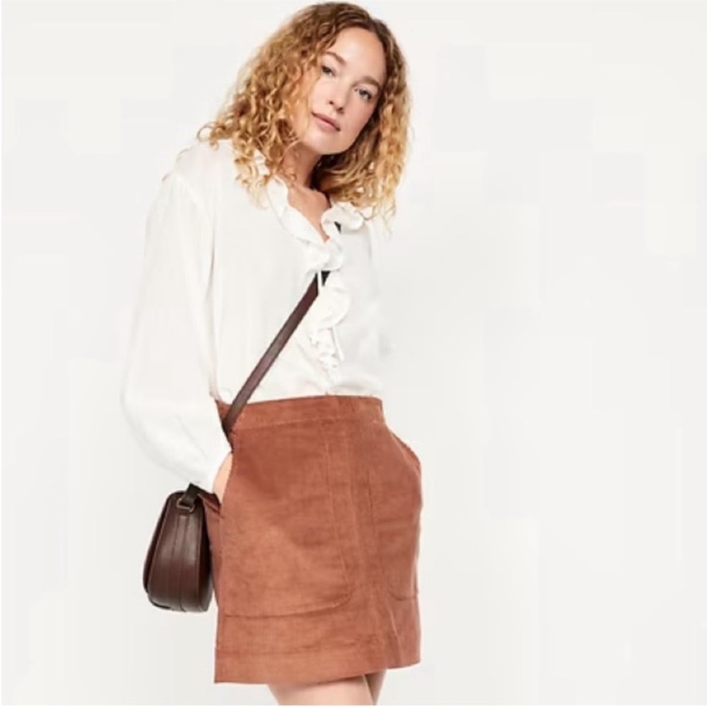 ✨NWT! Saddle Old Navy Mini Corduroy Skirt